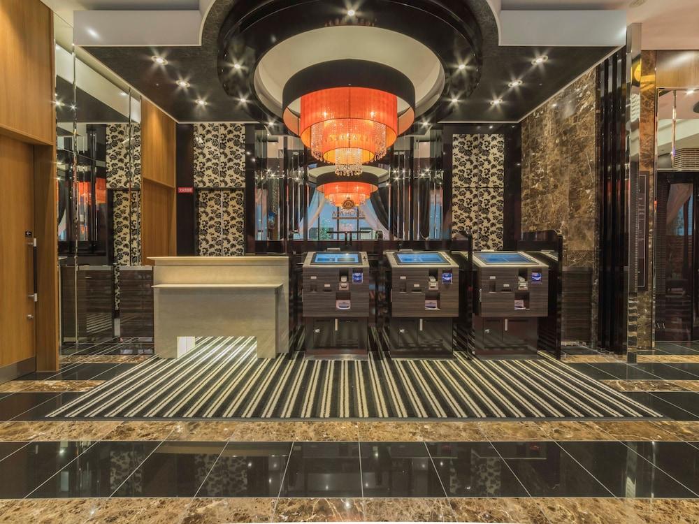 Apa Hotel Higashi Umeda Minami Morimachi Ekimae Osaka Exteriör bild